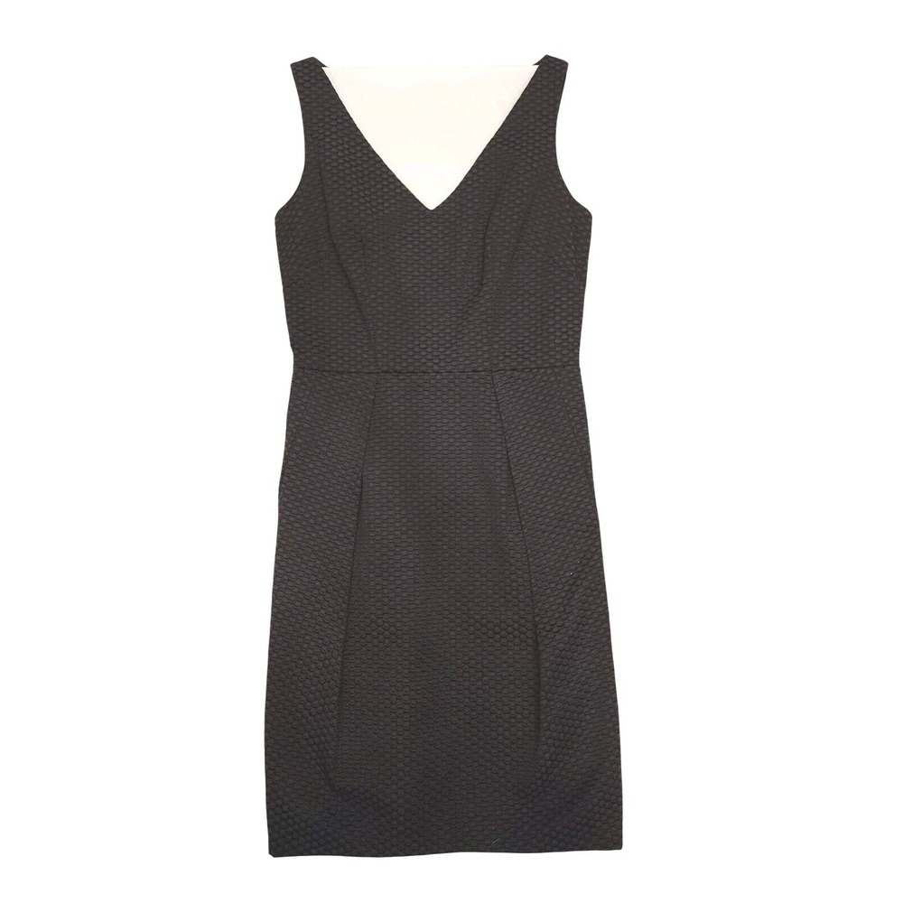 Ivy + Blu Little Black Cocktail Dress V-neck Sleeveless Sz 0 Date Quiet Luxury